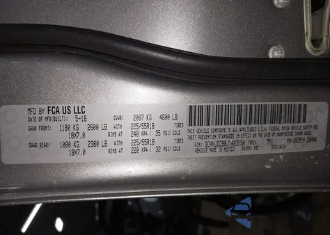 2018 Jeep Compass Limited 4X4 z USA, uszkodzony, nr VIN 3C4NJDCB8JT463550